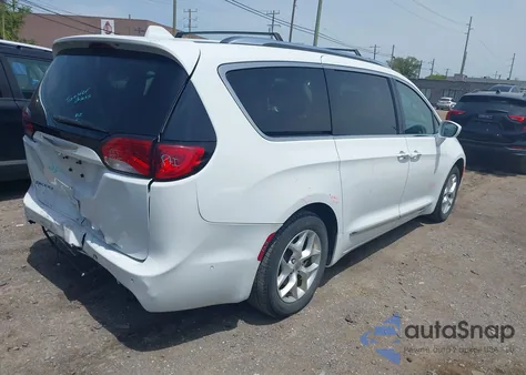 2017 Chrysler Pacifica Touring-L Plus from USA, damaged, VIN 2C4RC1EG9HR835901